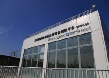 (「旋轉測試平台」示意圖)